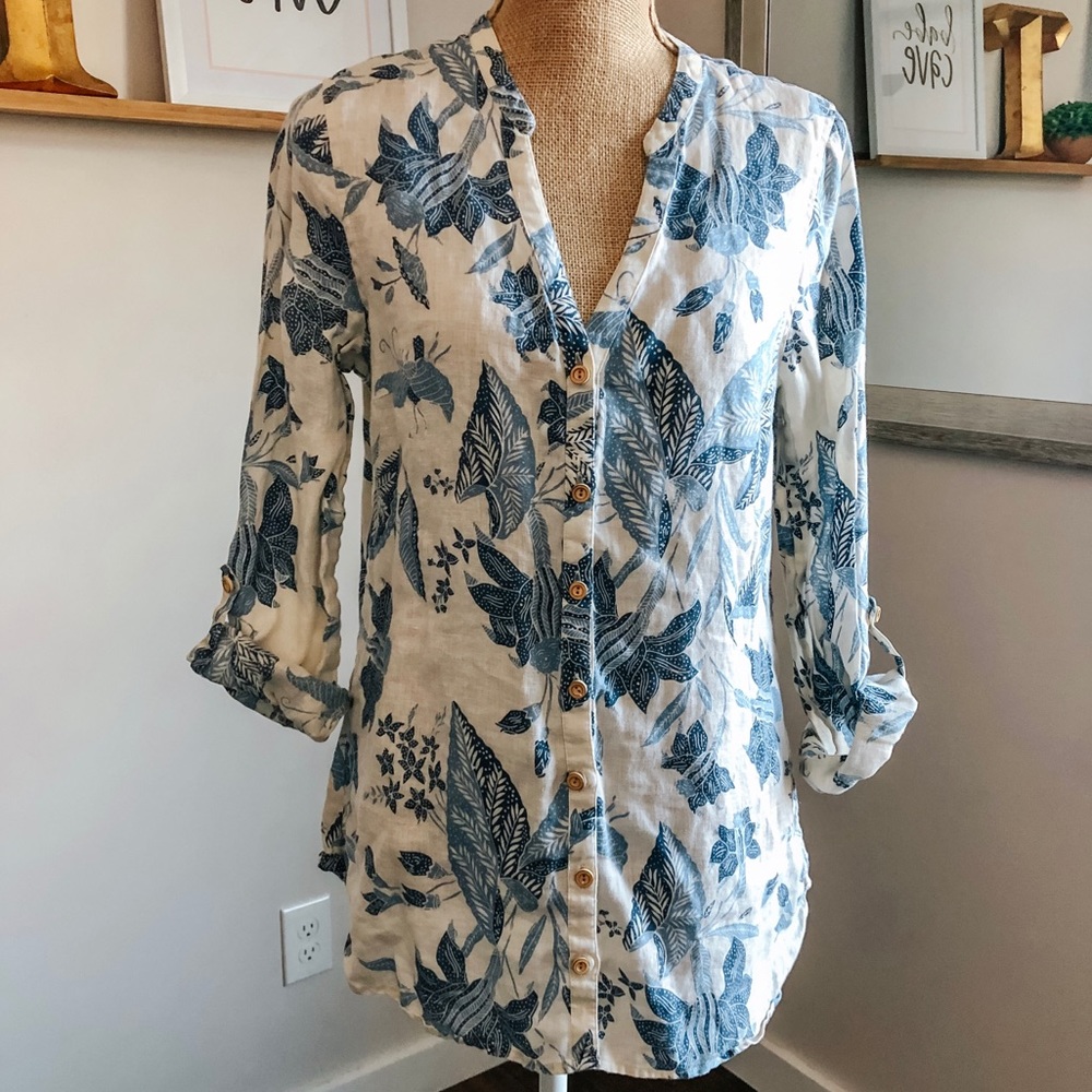 Lucky Brand Blue & Cream Linen Button Down Shirt